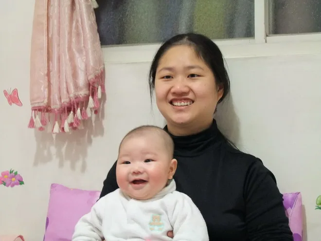 妹妹宜恩四個月時的照片↓