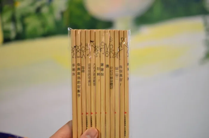 工商服務~這是福利社賣的,超特別的鉛筆組