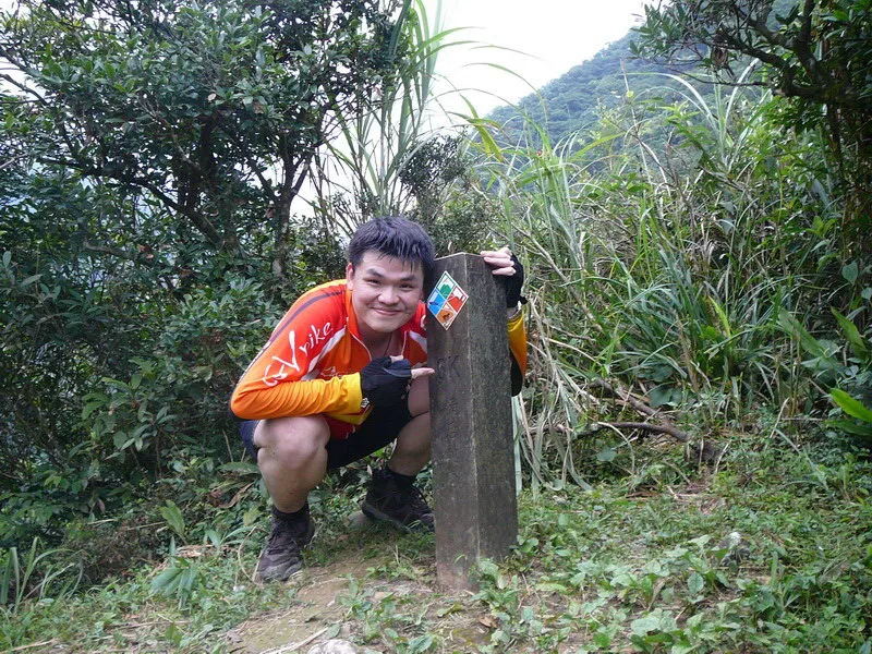 幾乎快要累倒的我到達6K處，也代表只剩下1KM了
