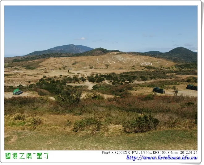 出發前路過三軍聯訓基地，這個基地真的很大