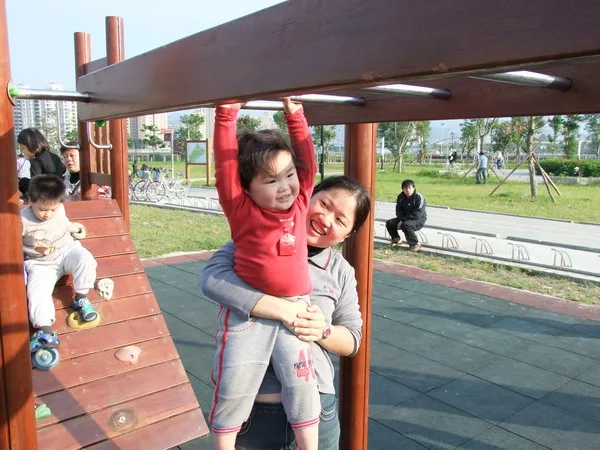 孝子圖~陽光河濱運動公園