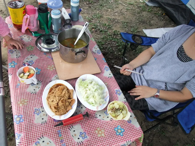 豐盛的午餐，開動了喔！