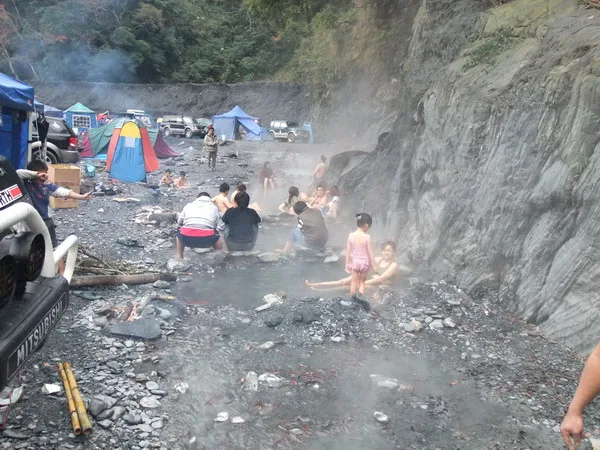 南投賞楓、泡湯之旅