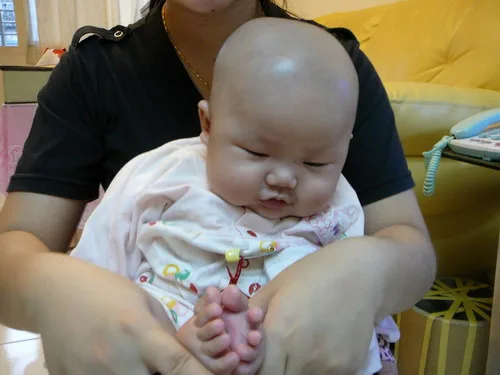 2.正面的(小腳腳很可愛吧!)