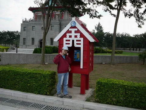 6.這是金門最有特色的電話亭