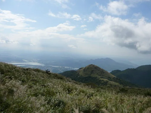 18.大屯山上面的景色~很棒吧!